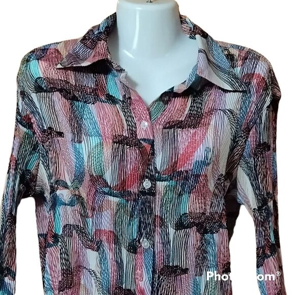 Vintage Essentials by Milano Button Down Abstract Blouse Sz M Womens Top - Picture 3 of 5